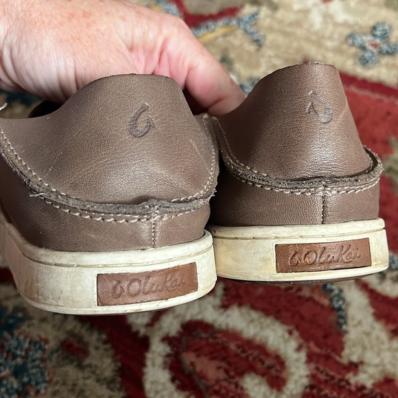 Olukai Pehuea slip ons women’s 7.5 taupe leather - Picture 4 of 6